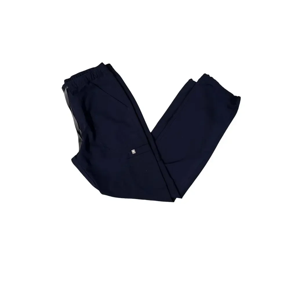 Figs cairo straight legs men’s small scrub pants in navy blue. Zipper fly
